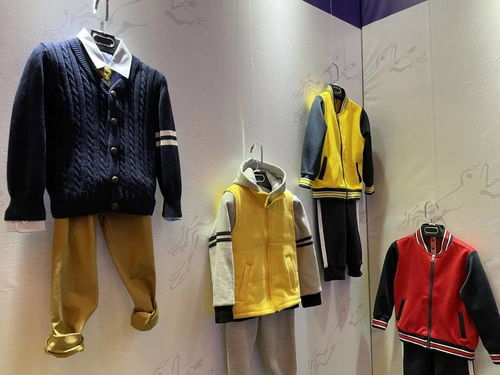 浙江援藏產(chǎn)業(yè)飛地羌塘長榮服裝智造項(xiàng)目簽約儀式在拉薩舉行，推動(dòng)西藏服裝產(chǎn)業(yè)升級(jí)發(fā)展