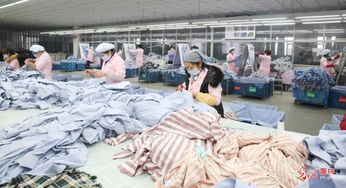 江蘇海安 復(fù)工轉(zhuǎn)產(chǎn)保供應(yīng)，服裝產(chǎn)業(yè)煥發(fā)新生機(jī)